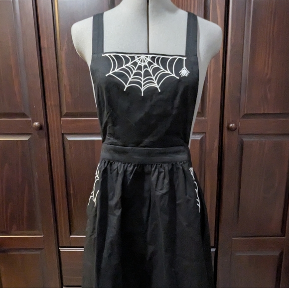 NWOT Modcloth Spiderweb Suspender Dress - Picture 2 of 4